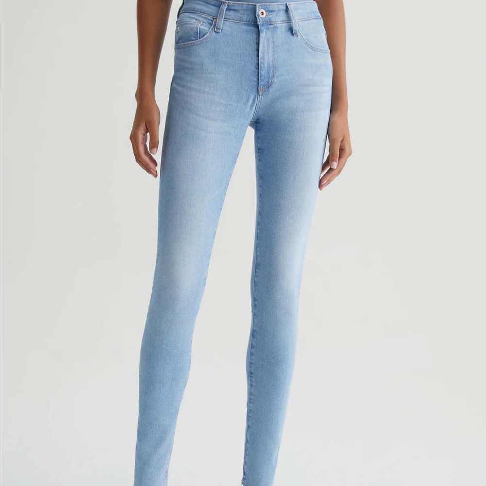 AG Jeans Size 32 The Farrah Skinny Crop High Rise Light Wash MSRP $195